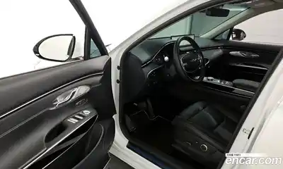 Genesis GV70 2024 2.5 Автомат в Москве № 289445, миниатюра 10