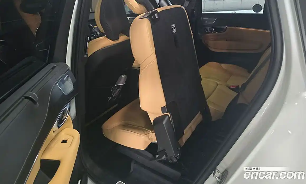 Volvo XC90 2023 2.0 Автомат в Москве № 293971, фото 14