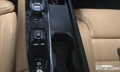 Volvo XC90 2023 2.0 Автомат в Москве № 293971, миниатюра 8