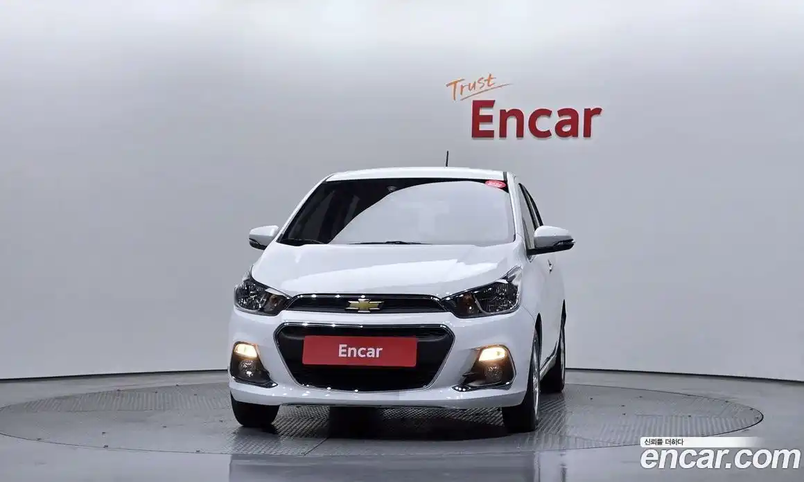 Chevrolet Spark 2017 1.0 Автомат в Москве № 296748, фото 12