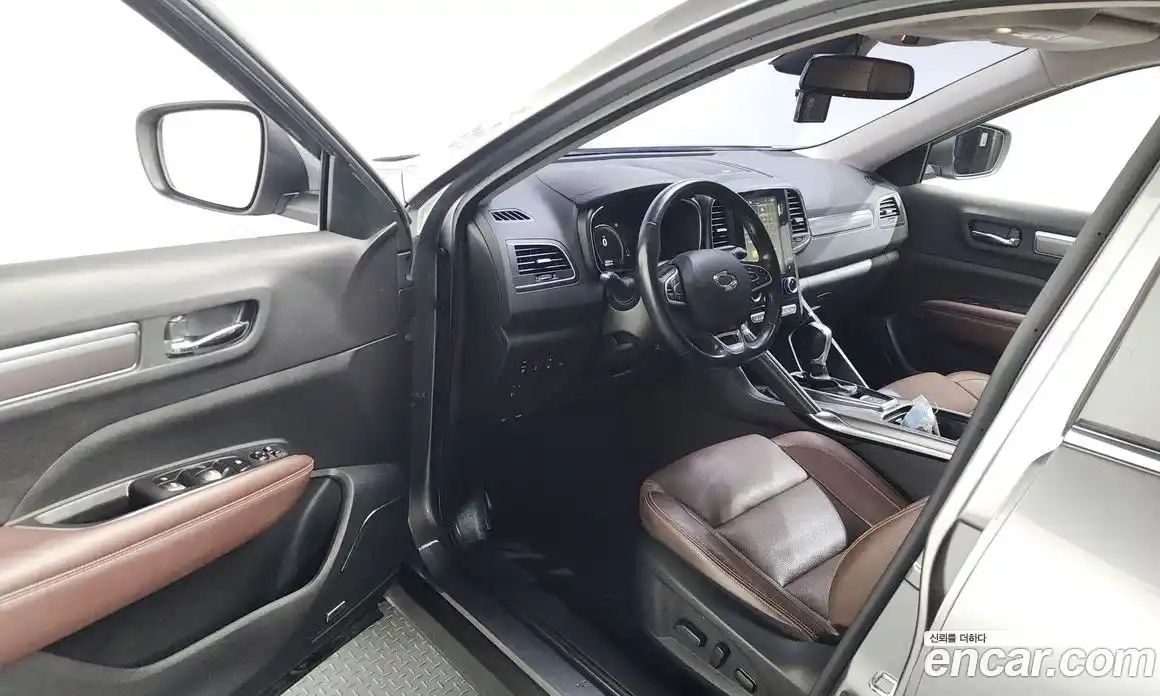 Renault QM6 2019 2.0 Автомат в Москве № 298804, фото 15