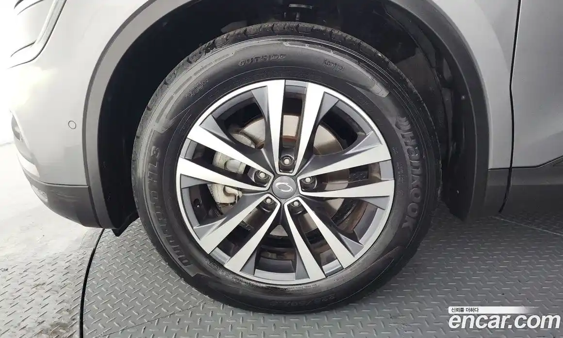 Renault QM6 2019 2.0 Автомат в Москве № 298804, фото 17