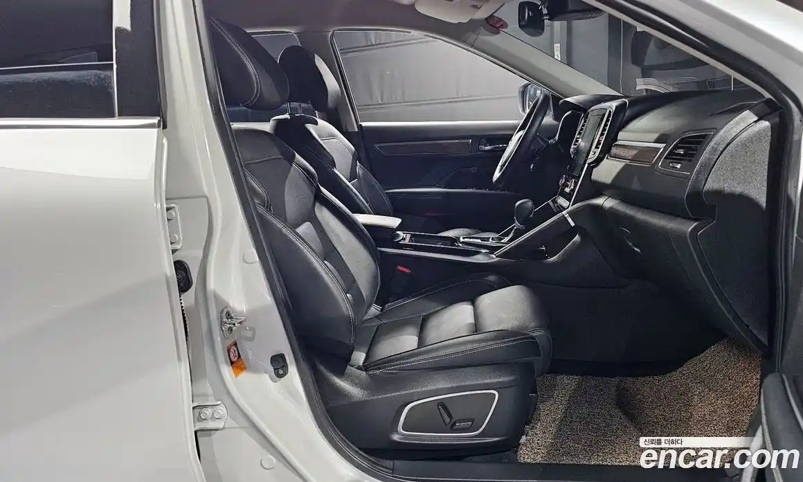 Renault QM6 2020 2.0 Автомат в Москве № 299019, фото 3