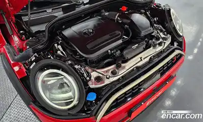 Mini Cooper 2025 2.0 Автомат в Москве № 299144, миниатюра 6