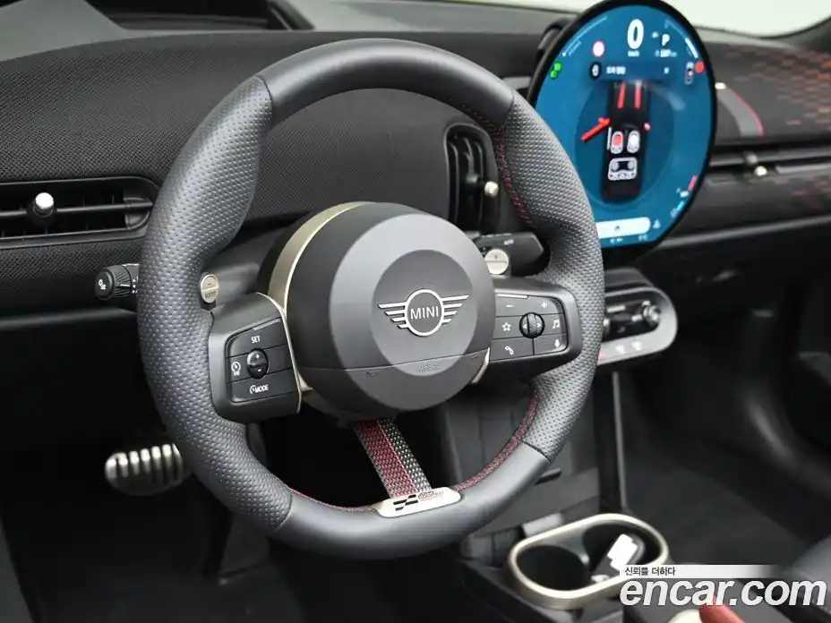 Mini Cooper Convertible 2025 2.0 Автомат в Москве № 299183, фото 13