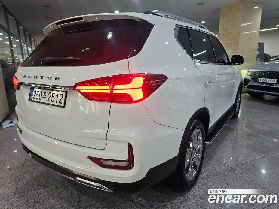 SsangYong Rexton 2021 2.2 Автомат в Москве № 30500, фото 3