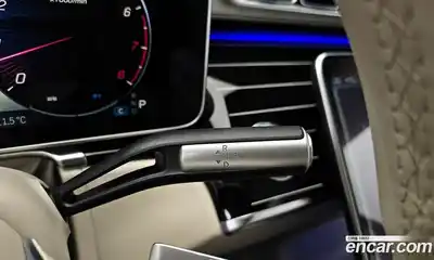 Mercedes-Benz S-Class 2024 4.0 Автомат в Москве № 307564, миниатюра 9