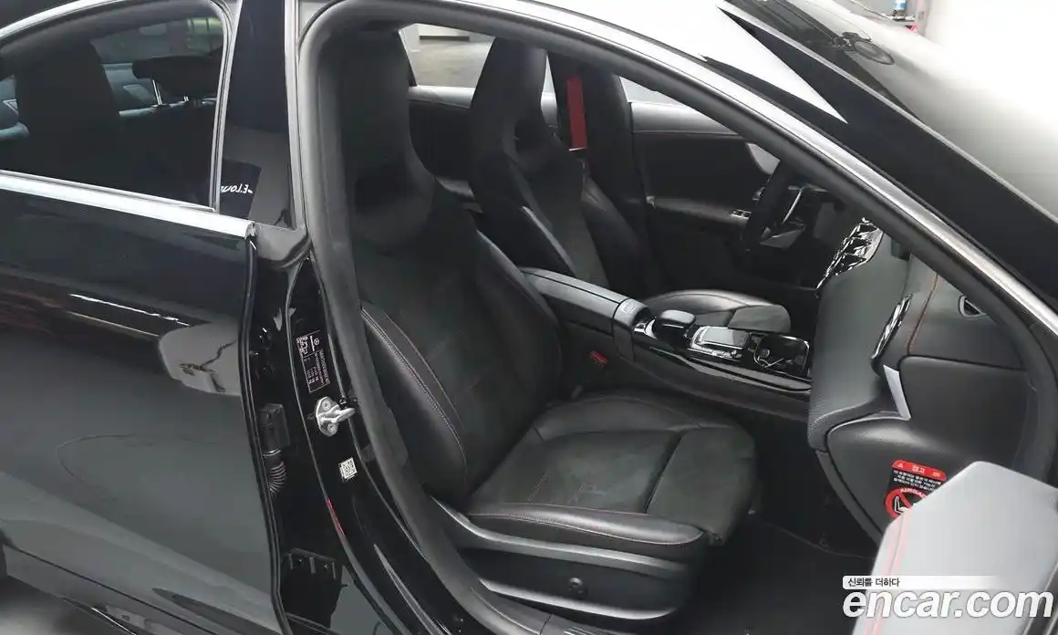 Mercedes-Benz CLA-Class 2020 2.0 Автомат в Москве № 311101, фото 15