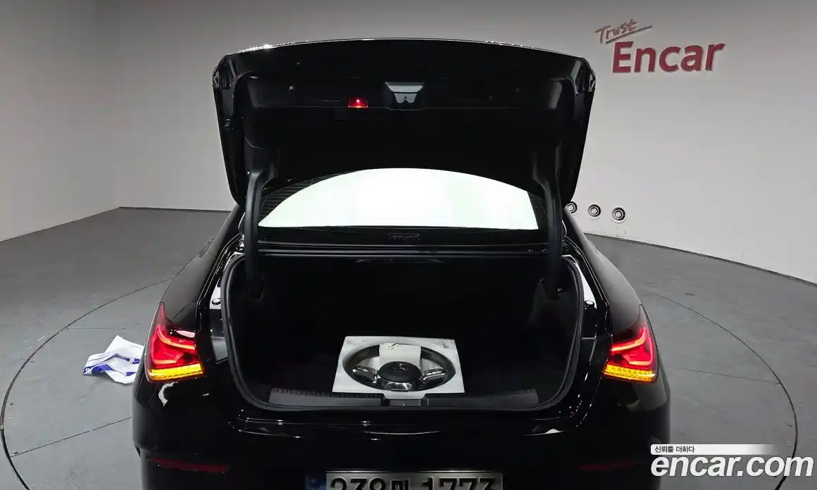 Mercedes-Benz CLA-Class 2020 2.0 Автомат в Москве № 311101, фото 10