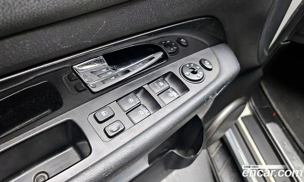 SsangYong Rexton 2016 2.2 Автомат в Москве № 31214, фото 17