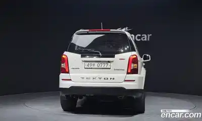 SsangYong Rexton 2016 2.2 Автомат в Москве № 31214, миниатюра 4