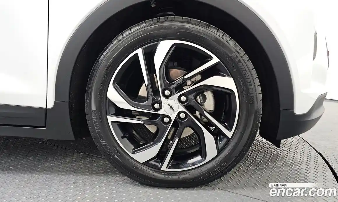 Chevrolet Bolt EV 2022 0.2 Автомат в Москве № 314153, фото 9