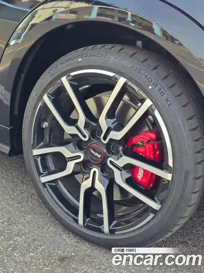 Mini Cooper 2026 2.0 Автомат в Москве № 317427, миниатюра 5