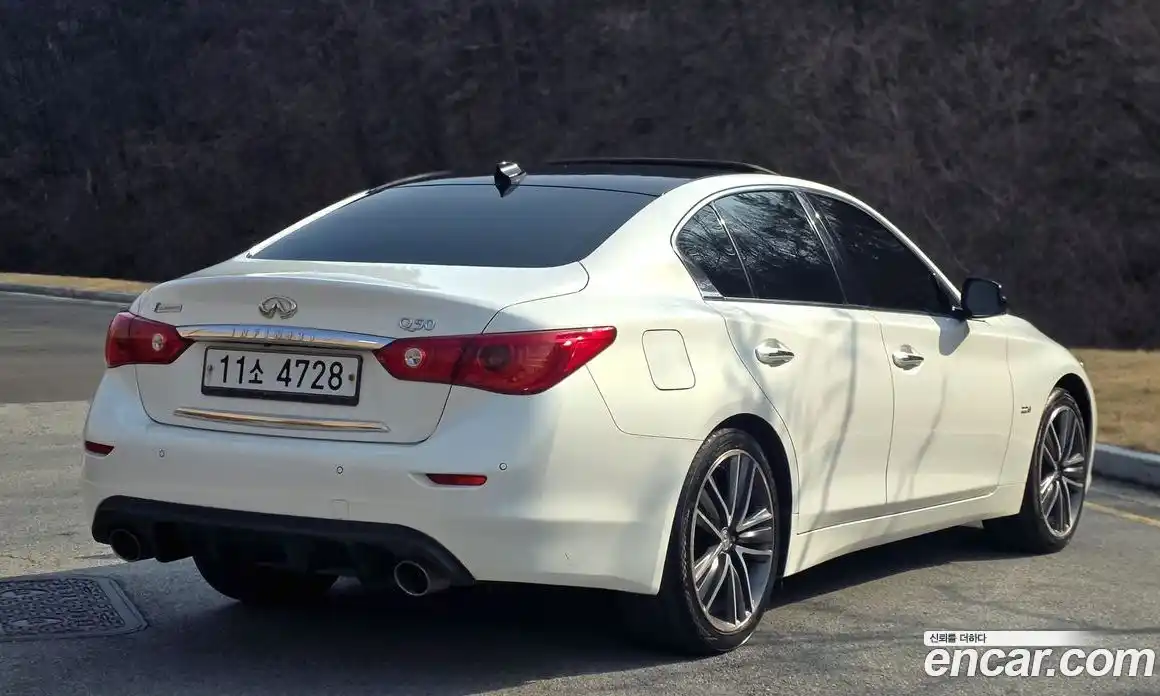 Infiniti Q50 2015 2.1 Автомат в Москве № 320488, фото 3