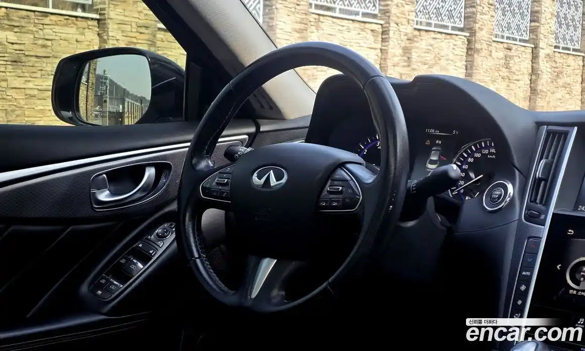 Infiniti Q50 2015 2.1 Автомат в Москве № 320488, фото 8