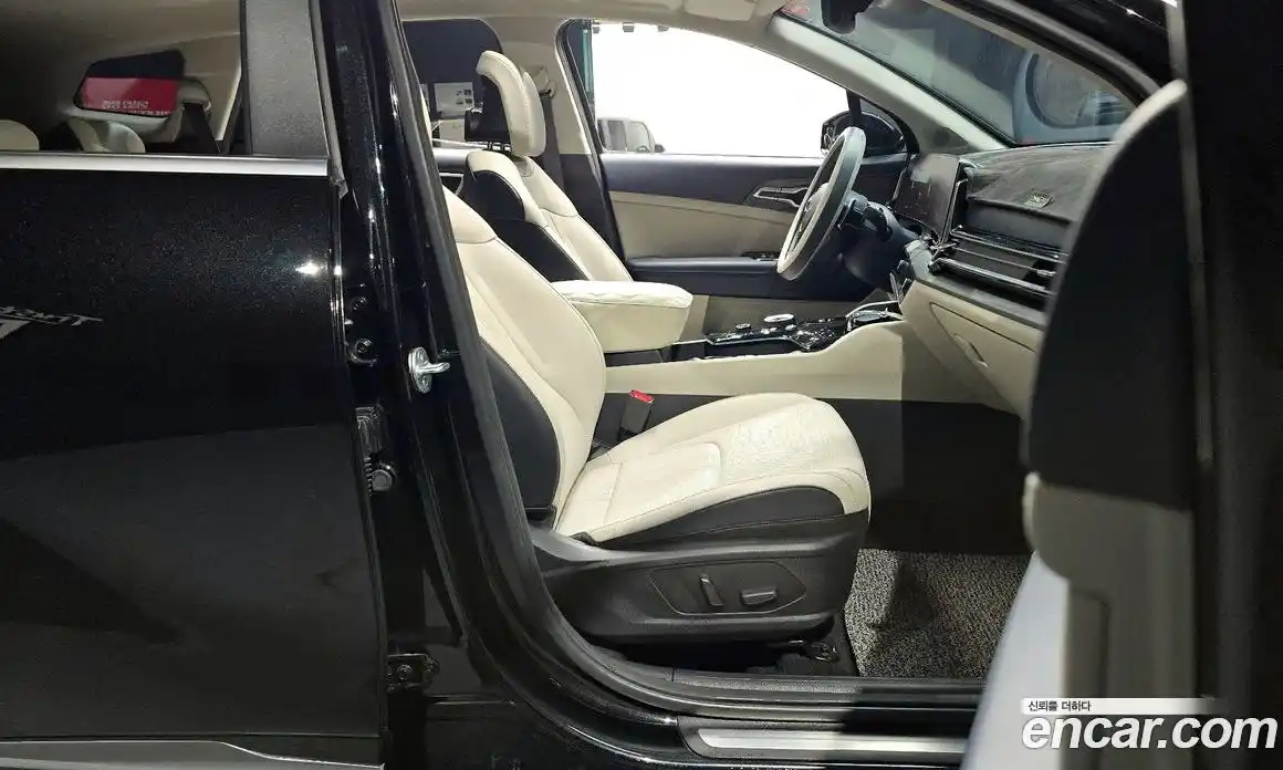 Kia Sportage 2023 1.6 Автомат в Москве № 321455, фото 12