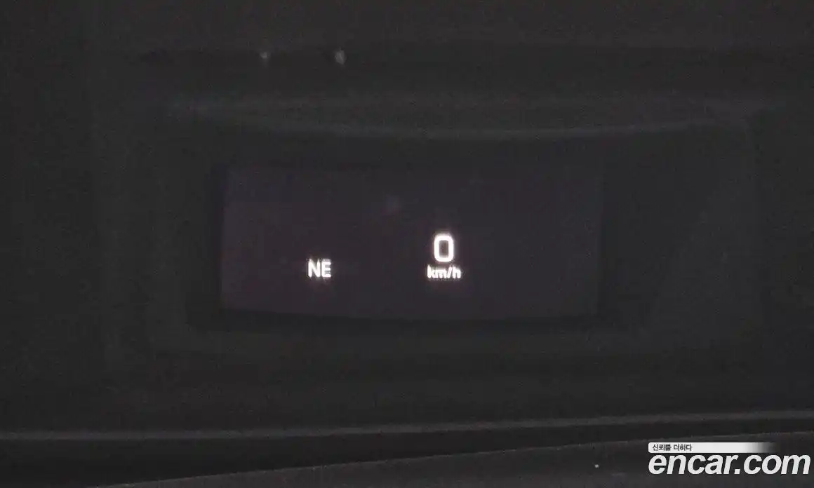 Mercedes-Benz E-Class 2018 2.0 Автомат в Москве № 325132, фото 8