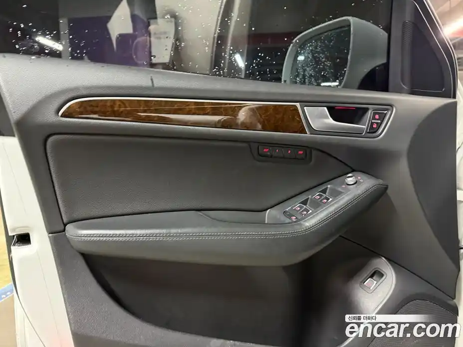 Audi Q5 2015 2.0 Автомат в Москве № 325885, фото 18