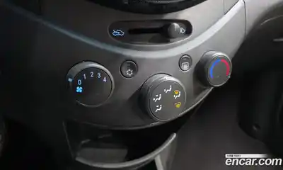 Chevrolet Spark 2012 1.0 Автомат в Москве № 332687, миниатюра 12