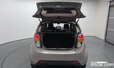 Chevrolet Spark 2012 1.0 Автомат в Москве № 332687, миниатюра 6