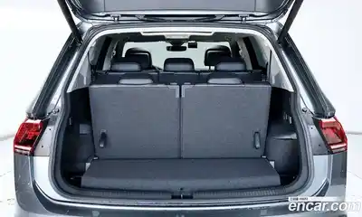 Volkswagen Tiguan 2020 2.0 Автомат в Москве № 334490, миниатюра 12