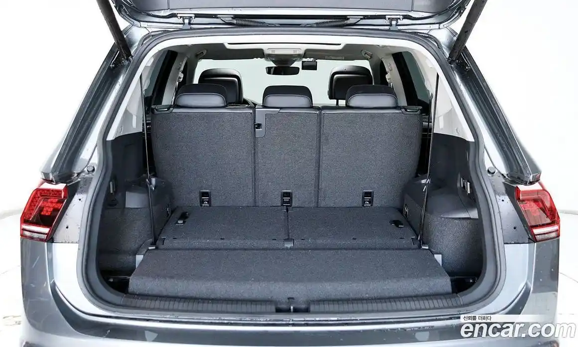 Volkswagen Tiguan 2020 2.0 Автомат в Москве № 334490, фото 13