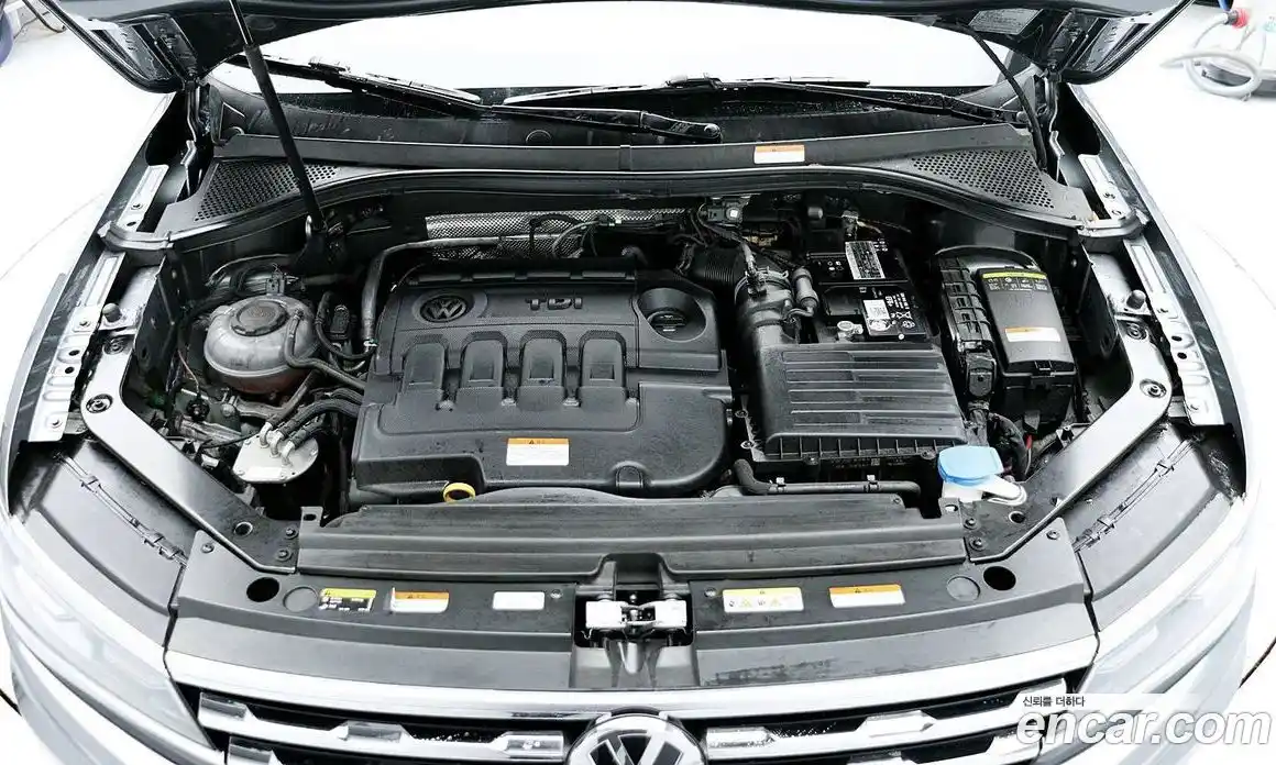 Volkswagen Tiguan 2020 2.0 Автомат в Москве № 334490, фото 6