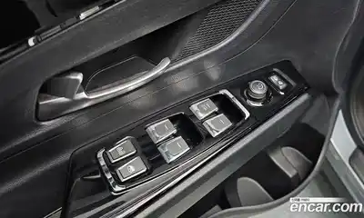 SsangYong Korando 2020 1.5 Автомат в Москве № 33456, миниатюра 12