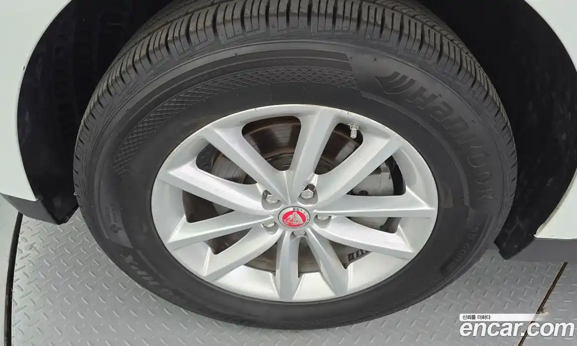 Jaguar F-Pace 2018 2.0 Автомат в Москве № 335812, фото 5