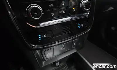 SsangYong TIBOLI 2022 1.5 Автомат в Москве № 341464, миниатюра 4