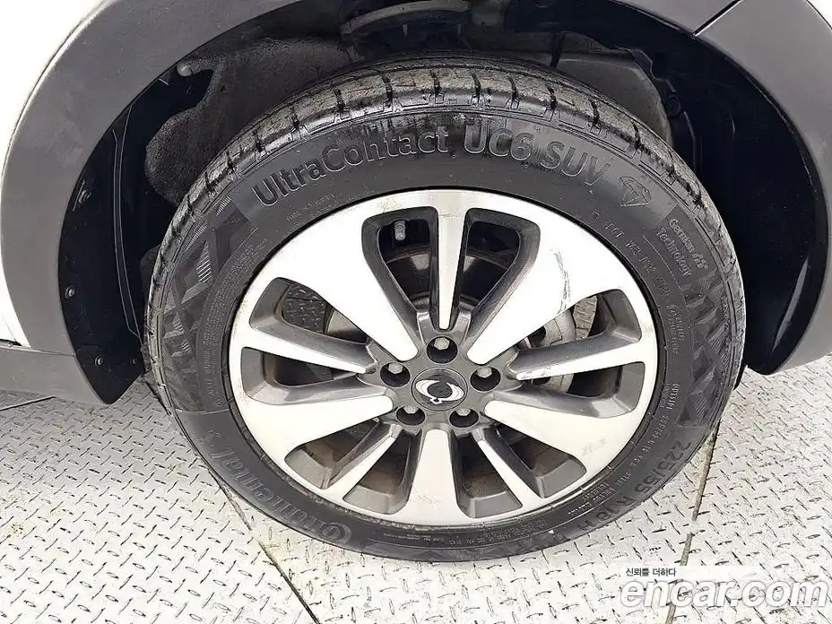 SsangYong Korando 2015 2.0 Автомат в Москве № 34438, фото 20