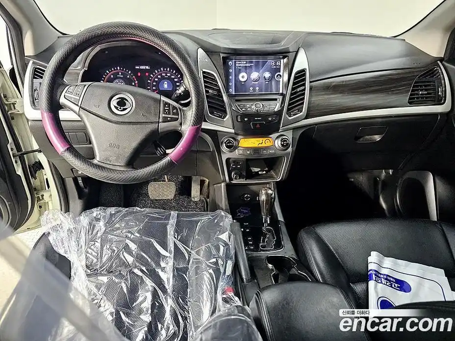 SsangYong Korando 2015 2.0 Автомат в Москве № 34438, фото 5