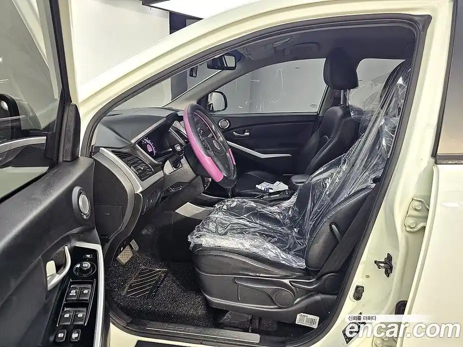 SsangYong Korando 2015 2.0 Автомат в Москве № 34438, фото 8