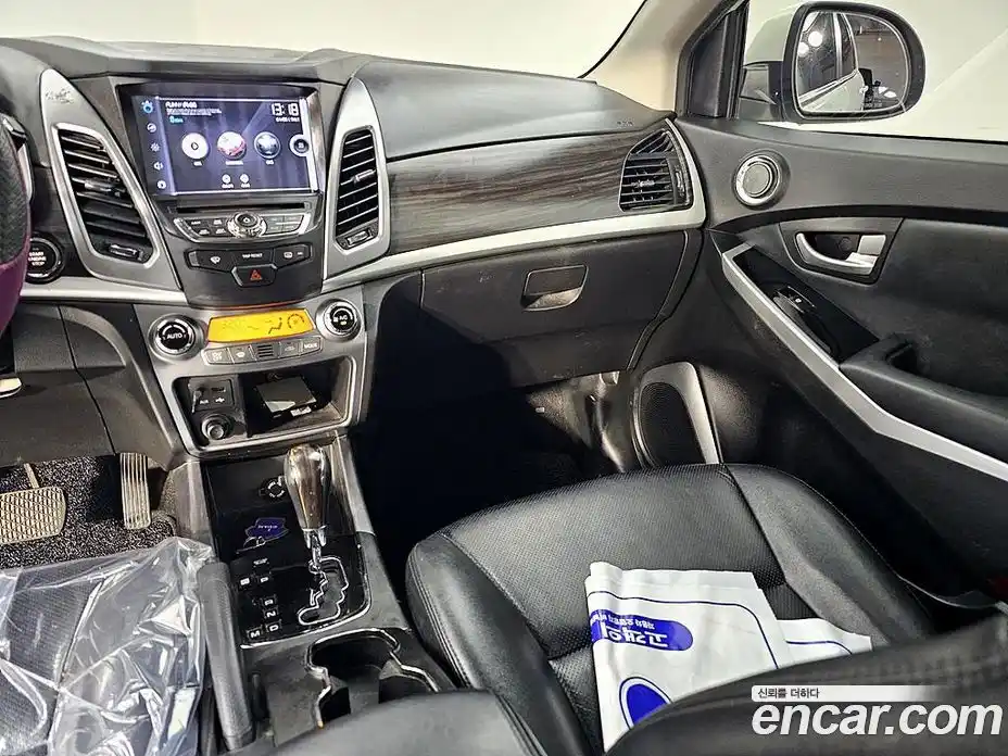 SsangYong Korando 2015 2.0 Автомат в Москве № 34438, фото 10