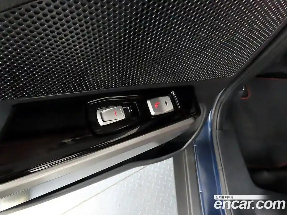 SsangYong TIBOLI 2016 1.6 Автомат в Москве № 34479, фото 12