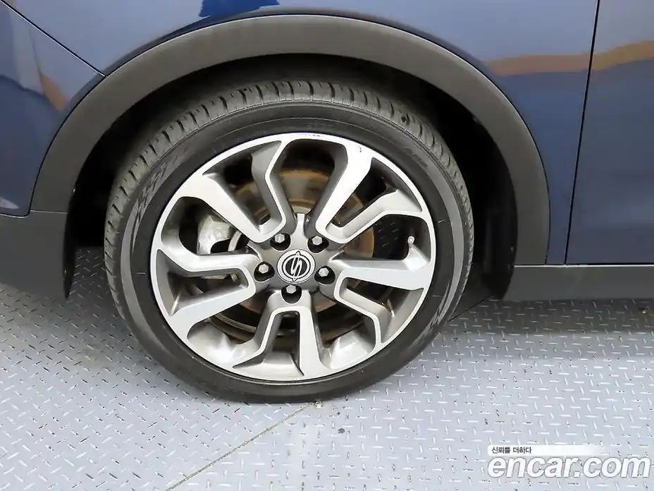 SsangYong TIBOLI 2016 1.6 Автомат в Москве № 34479, фото 20