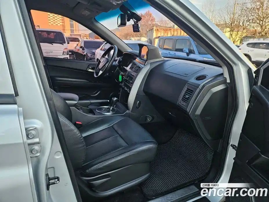 SsangYong Korando 2016 2.0 Автомат в Москве № 34485, фото 16