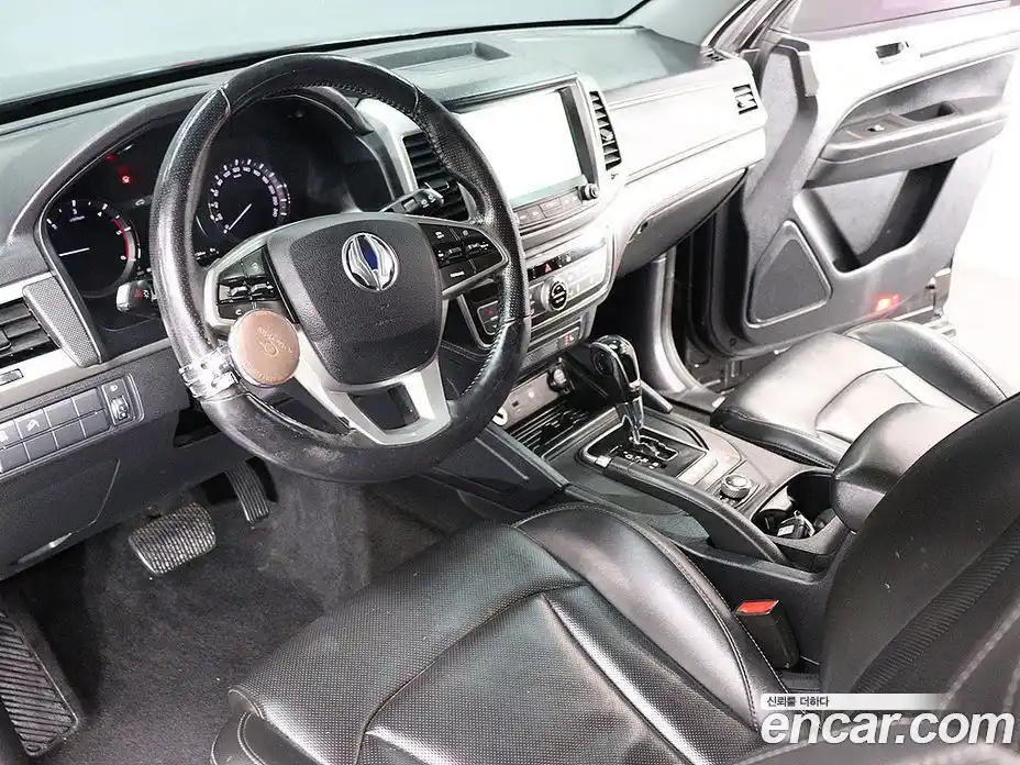 SsangYong Rexton 2018 2.2 Автомат в Москве № 34521, фото 16