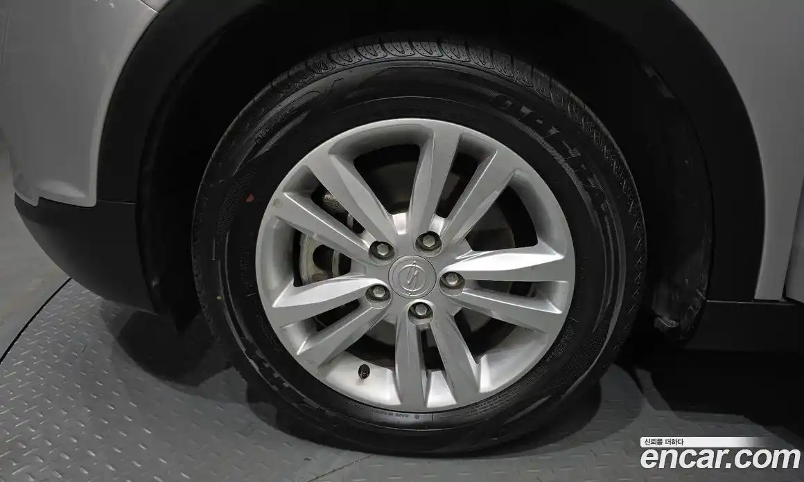 SsangYong TIBOLI 2015 1.6 Автомат в Москве № 35047, фото 5