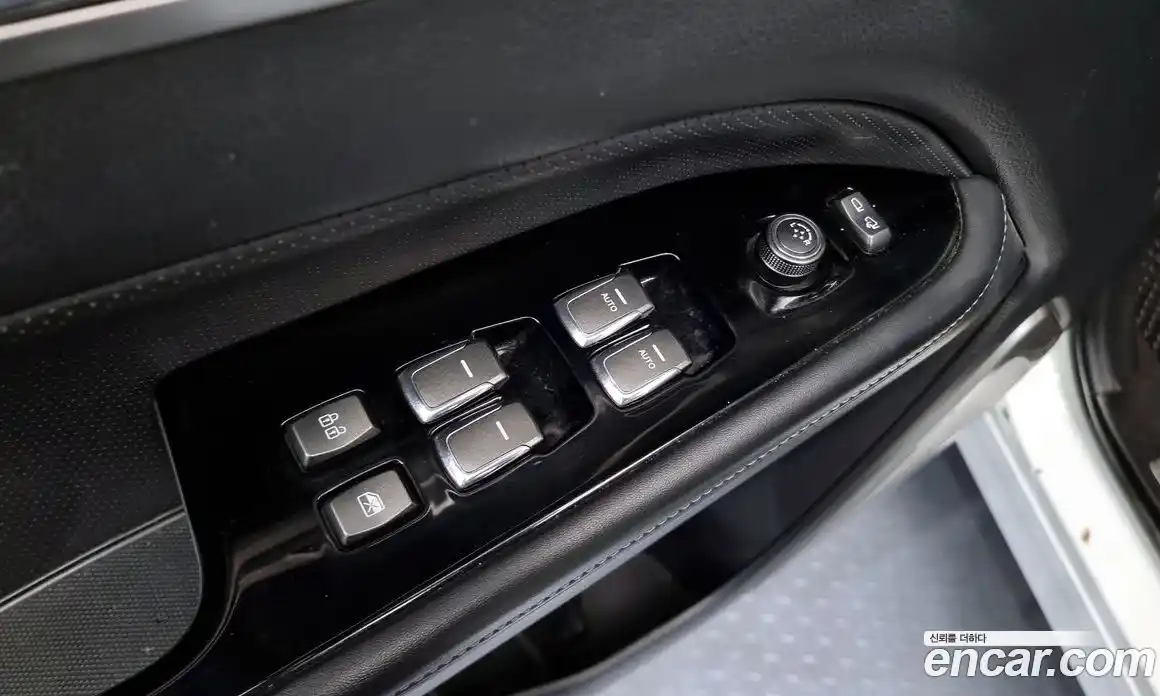 SsangYong Rexton 2018 2.2 Автомат в Москве № 35295, фото 16