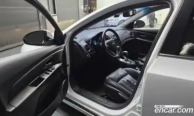 Chevrolet Cruze 2013 1.8 Автомат в Москве № 36695, миниатюра 9