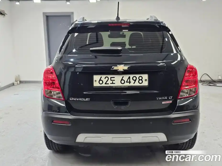 Chevrolet Trax 2015 1.4 Автомат в Москве № 37041, фото 8