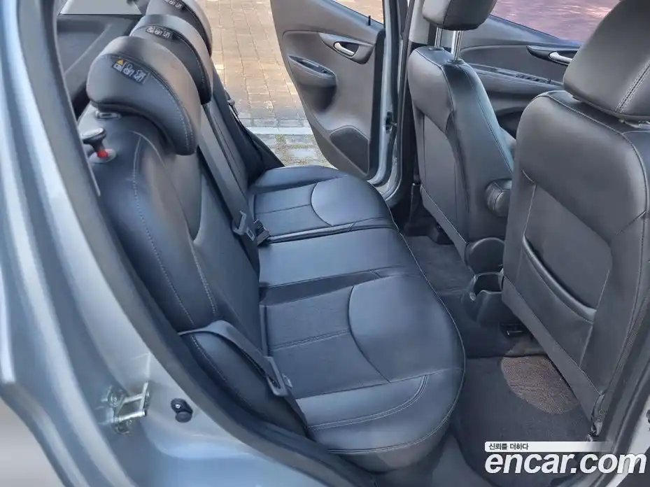 Chevrolet Spark 2017 1.0 Автомат в Москве № 37187, фото 15