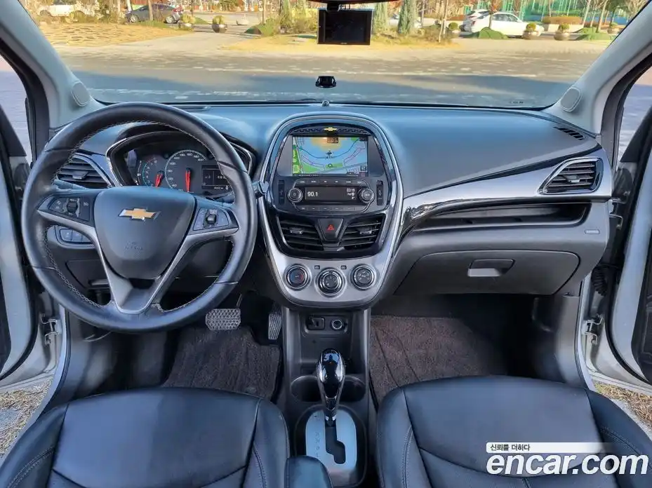 Chevrolet Spark 2017 1.0 Автомат в Москве № 37187, фото 19