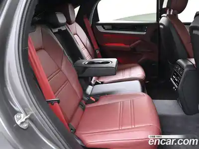 Porsche Cayenne 2025 3.0 Автомат в Москве № 374408, миниатюра 12