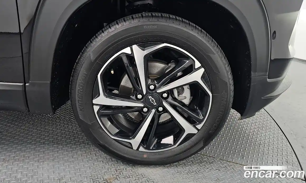 Chevrolet TrailBlazer 2024 1.3 Автомат в Москве № 37933, фото 1