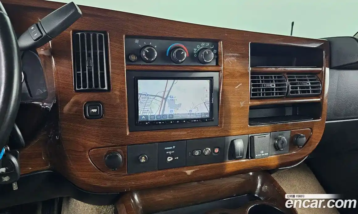 Chevrolet Express Van 2018 6.0 Автомат в Москве № 385365, фото 16