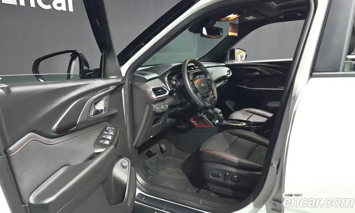 Chevrolet TrailBlazer 2023 1.3 Автомат в Москве № 389511, фото 10