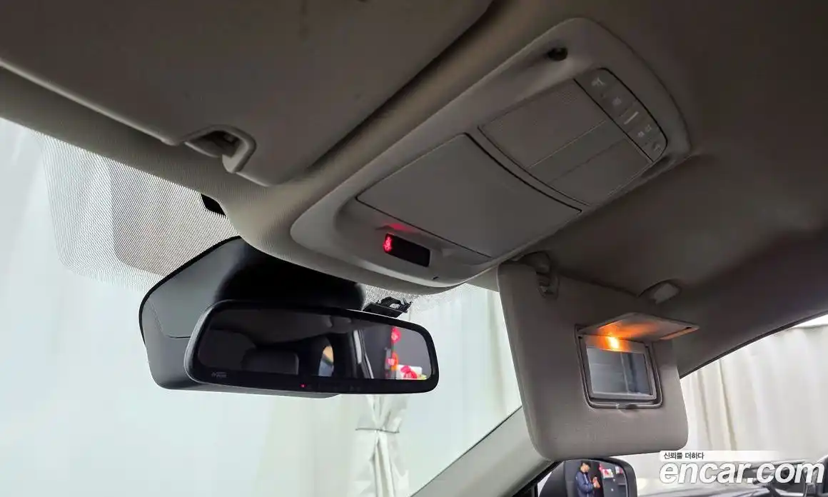 Renault QM6 2023 2.0 Автомат в Москве № 395850, фото 18