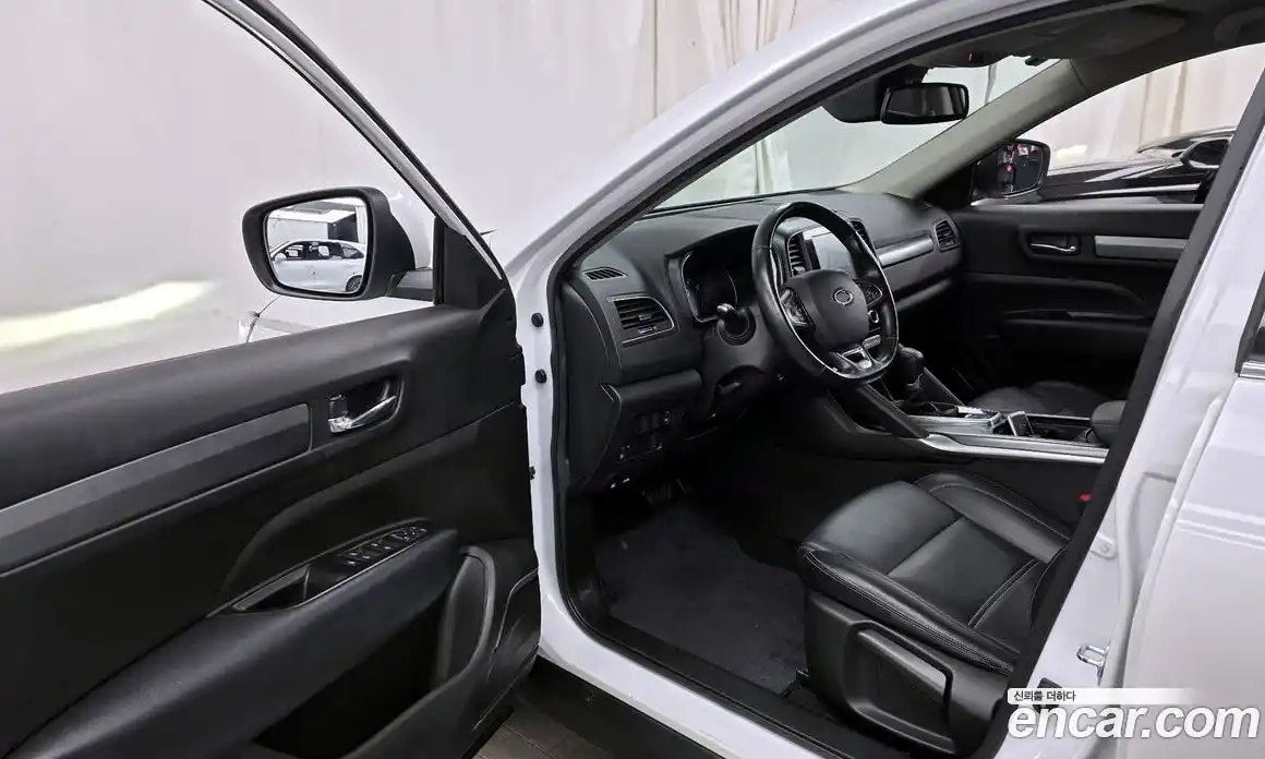 Renault QM6 2023 2.0 Автомат в Москве № 395850, фото 10